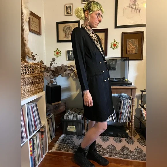 🐆 SOLD 🐆 Vintage Sassy Black Leopard Blazer Dress by Danny & Nicole ~ Size 8P - Picture 5 of 11